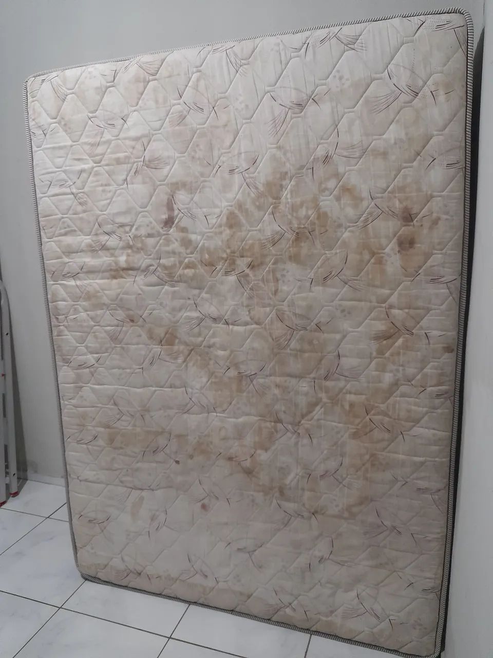 Cama Unibox Usada 