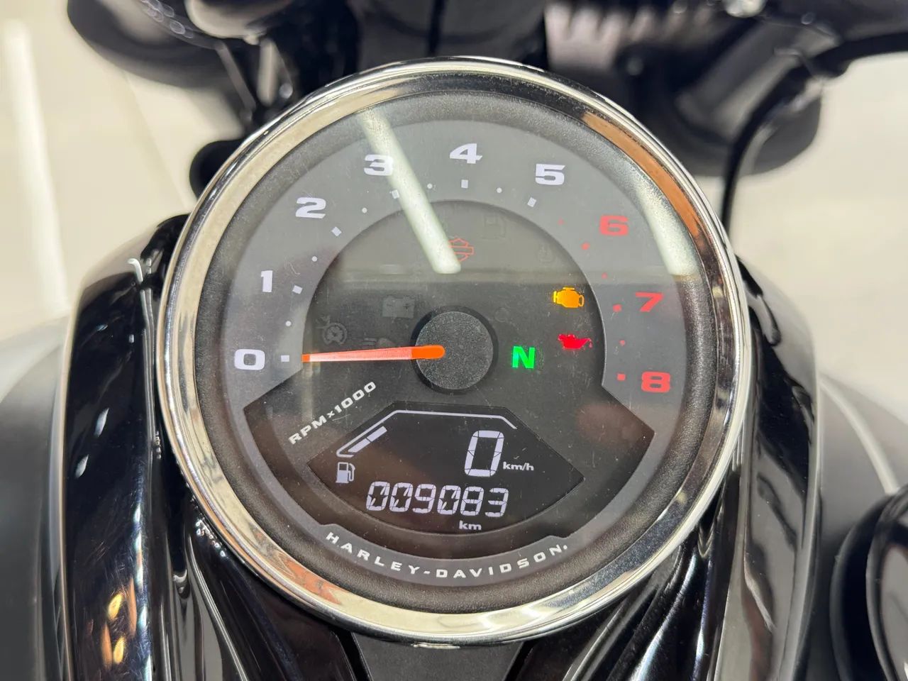 HARLEY-DAVIDSON SOFTAIL FAT BOB 107 - Foto 5