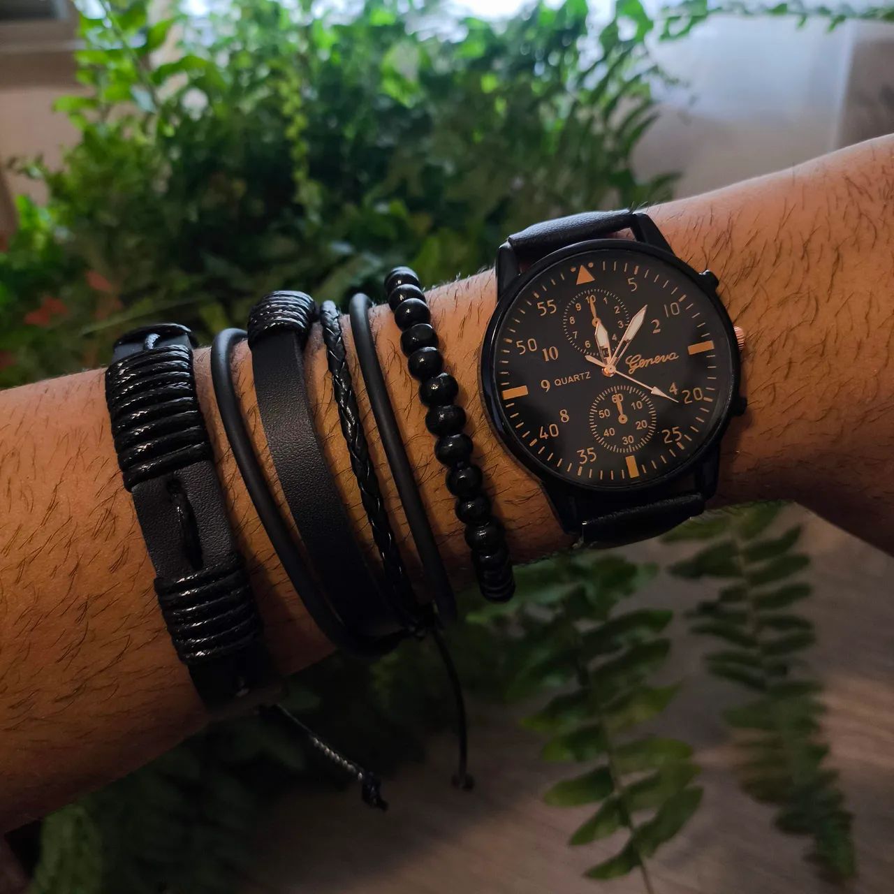 Relógio Masculino Geneva + Kit com 3 Pulseiras - Foto 2