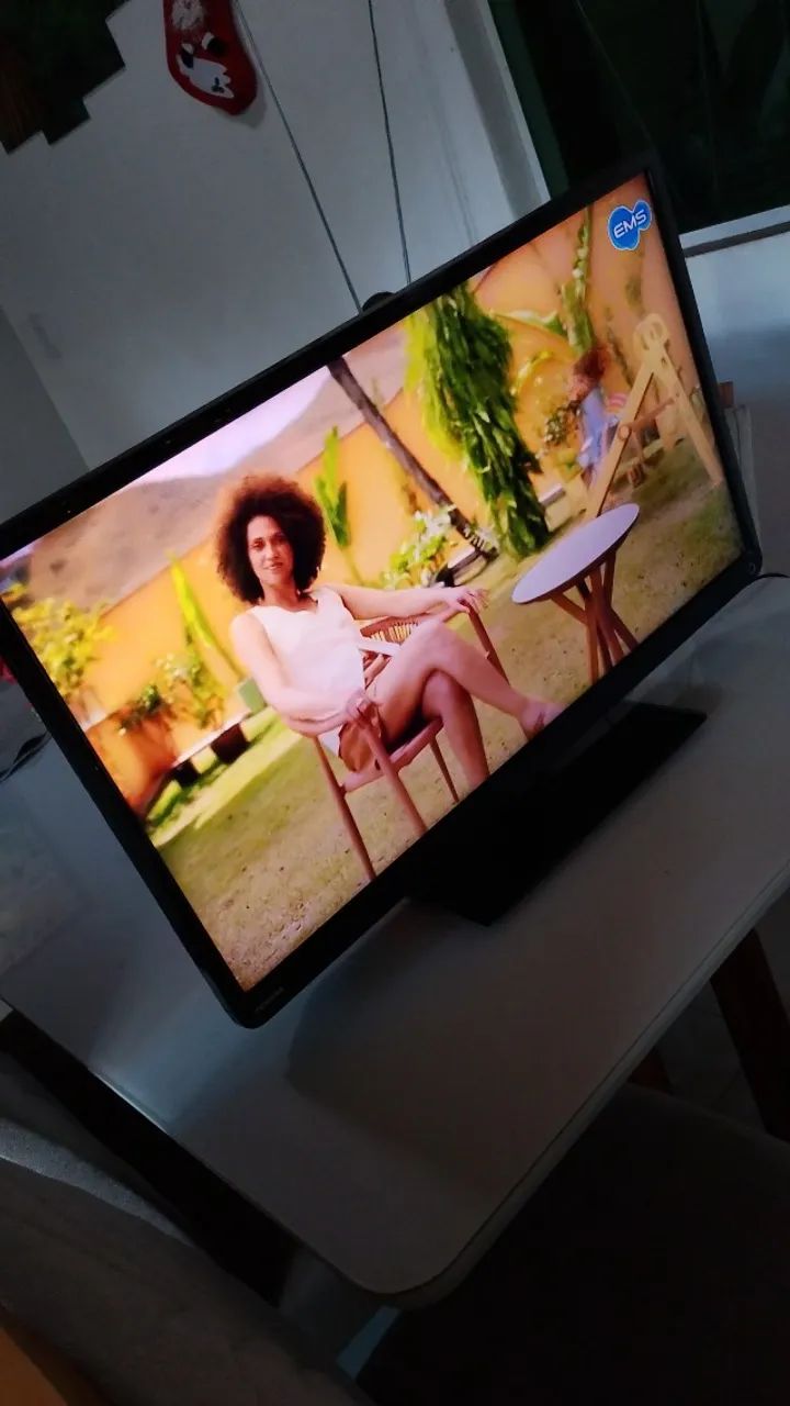 Tv Toshiba 32 polegadas  - Foto 3