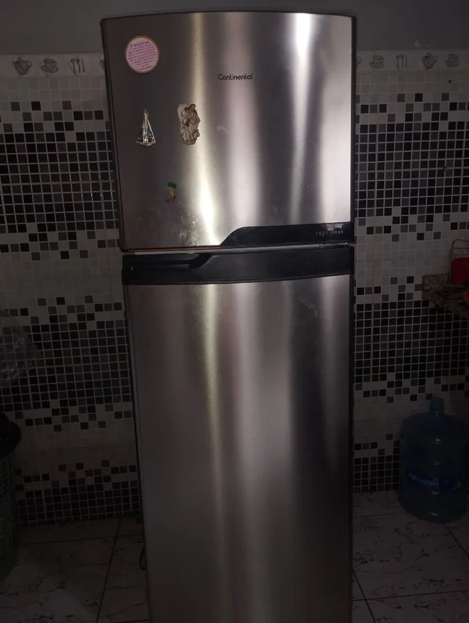 Geladeira nova com 04 meses de uso - Foto 3