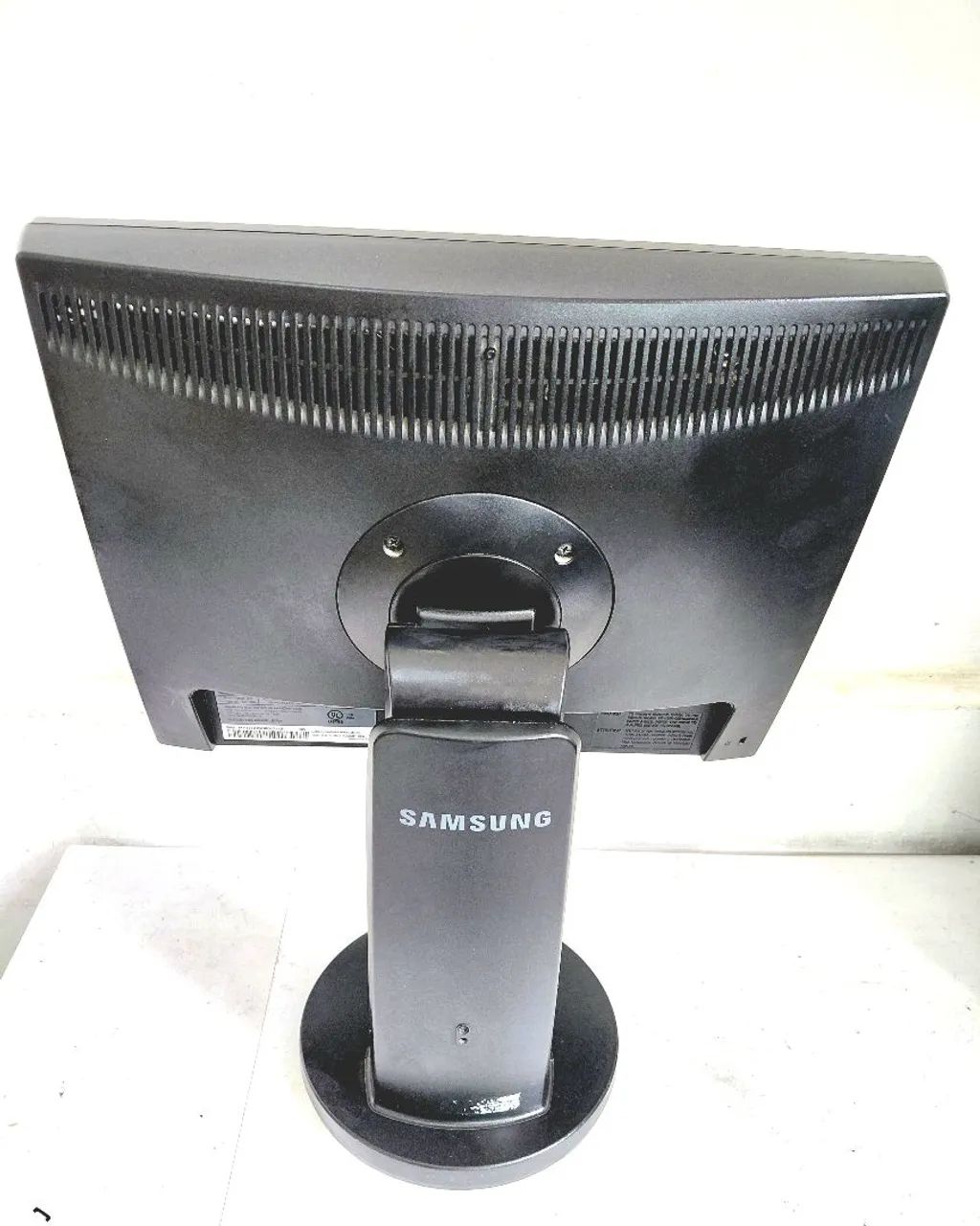 Monitor Samsung Sync Master 743b 17 Preto - Foto 2