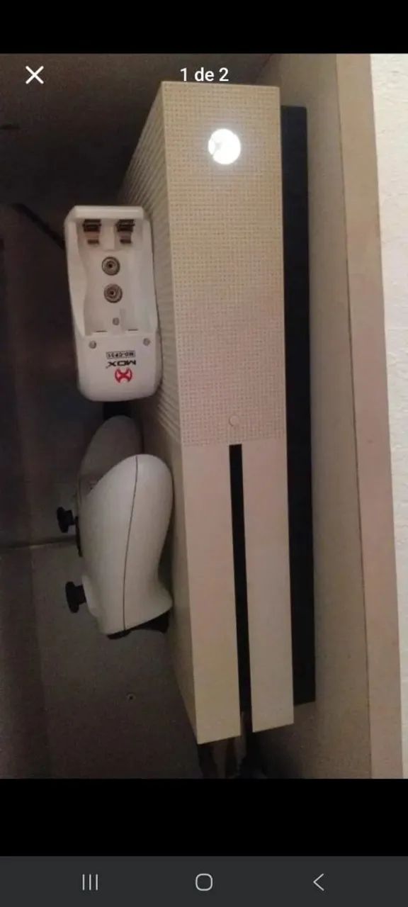 Vende se xbox one s