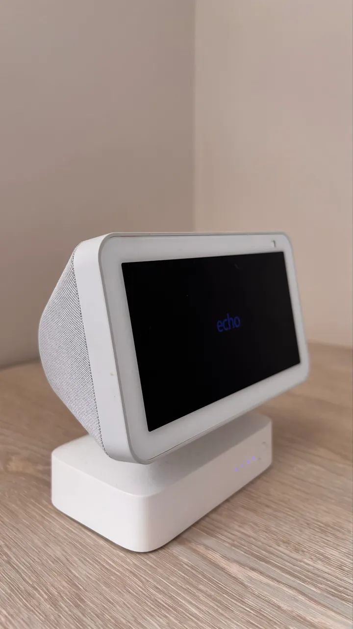 Echo Show com Base Bateria 10.000 mAh - Foto 3