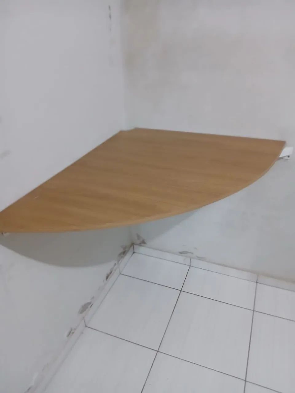 Mesa de canto 