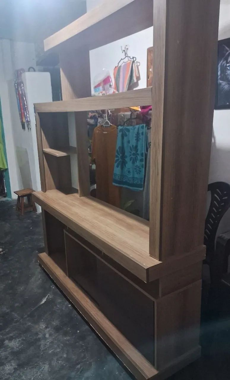 Estante Bem Conservada  - Foto 2