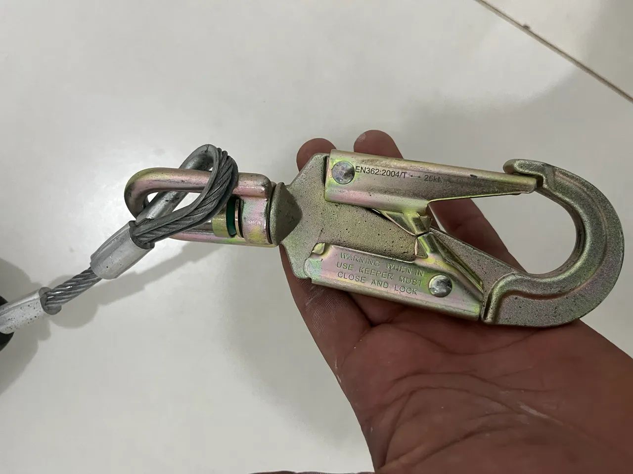 Trava Quedas Retrátil Com Cabo De Aço 4,8mm De 6m. - Foto 2