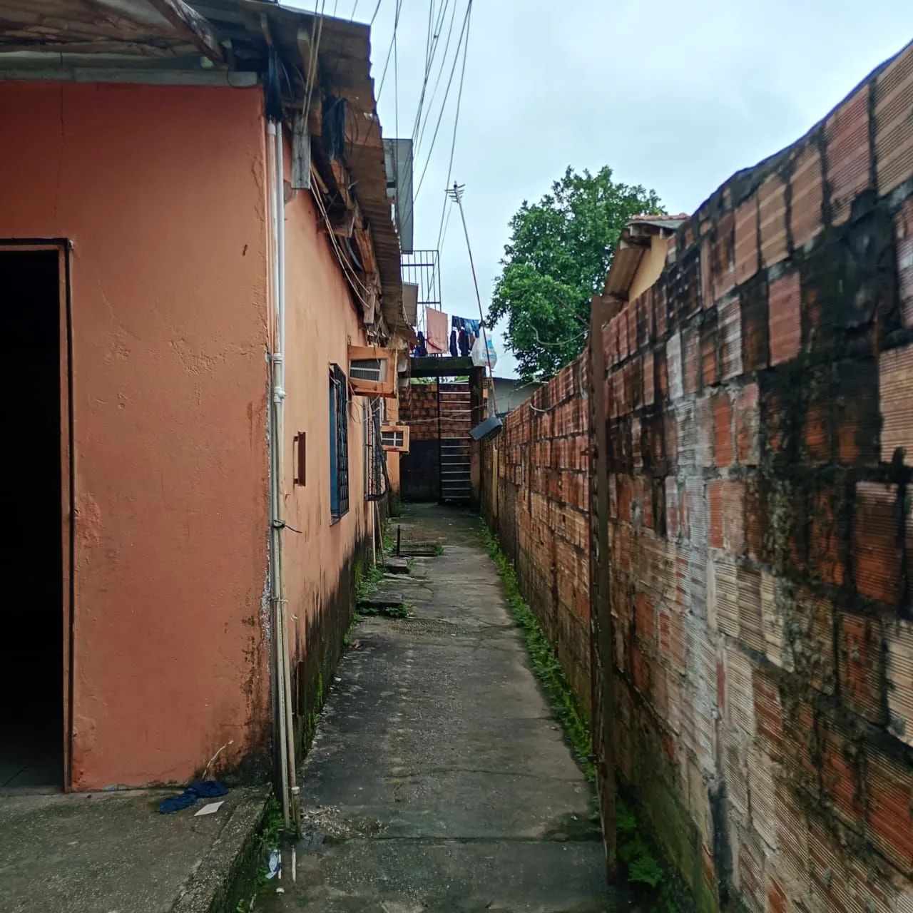 Vendo essa Vila de casas 