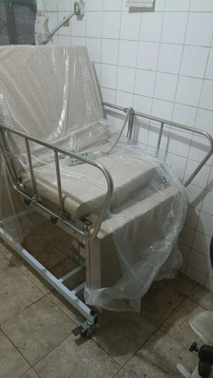 Poltrona Hospitalar que vira cama - Foto 2