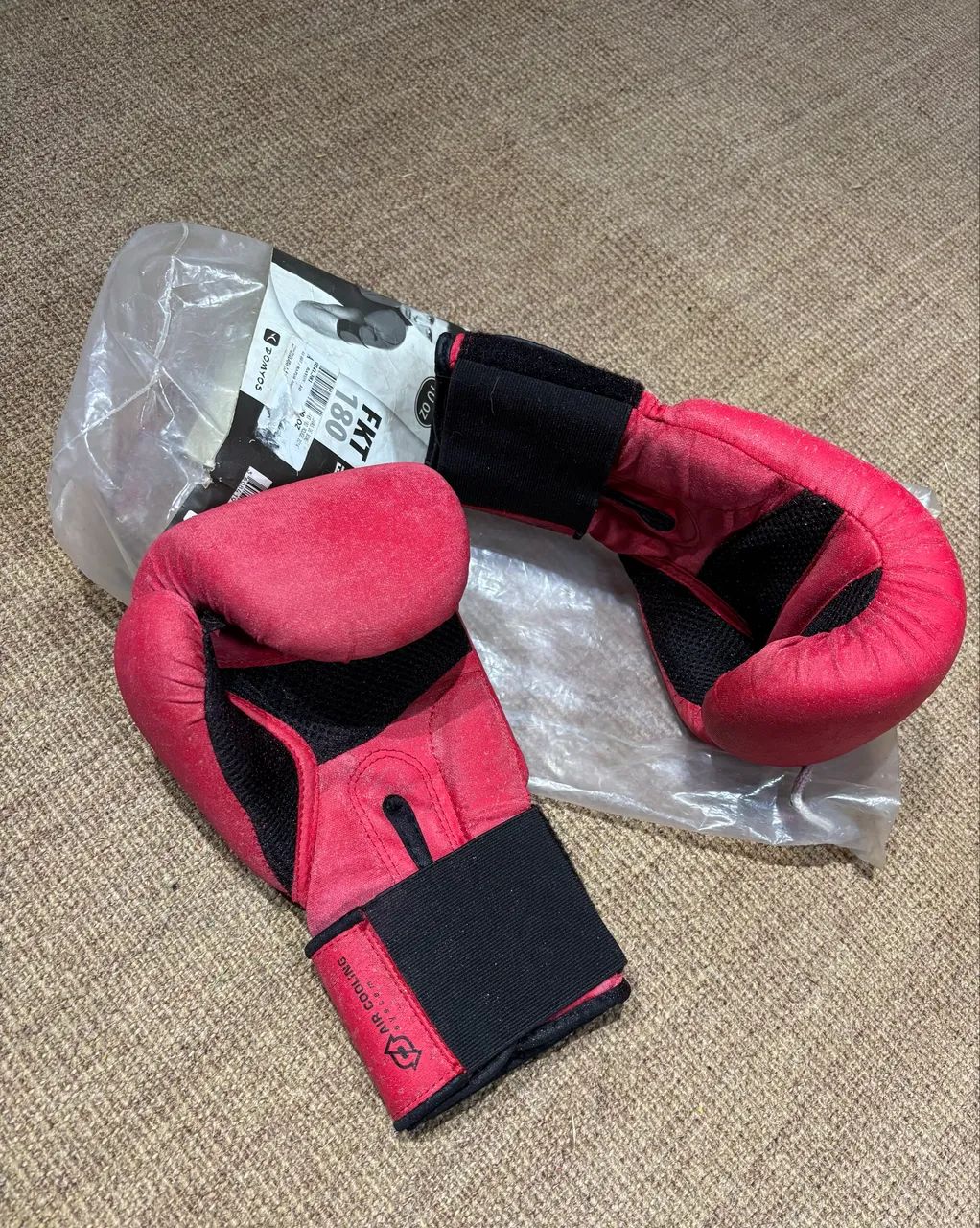 luvas para boxe e kickboxing domyos