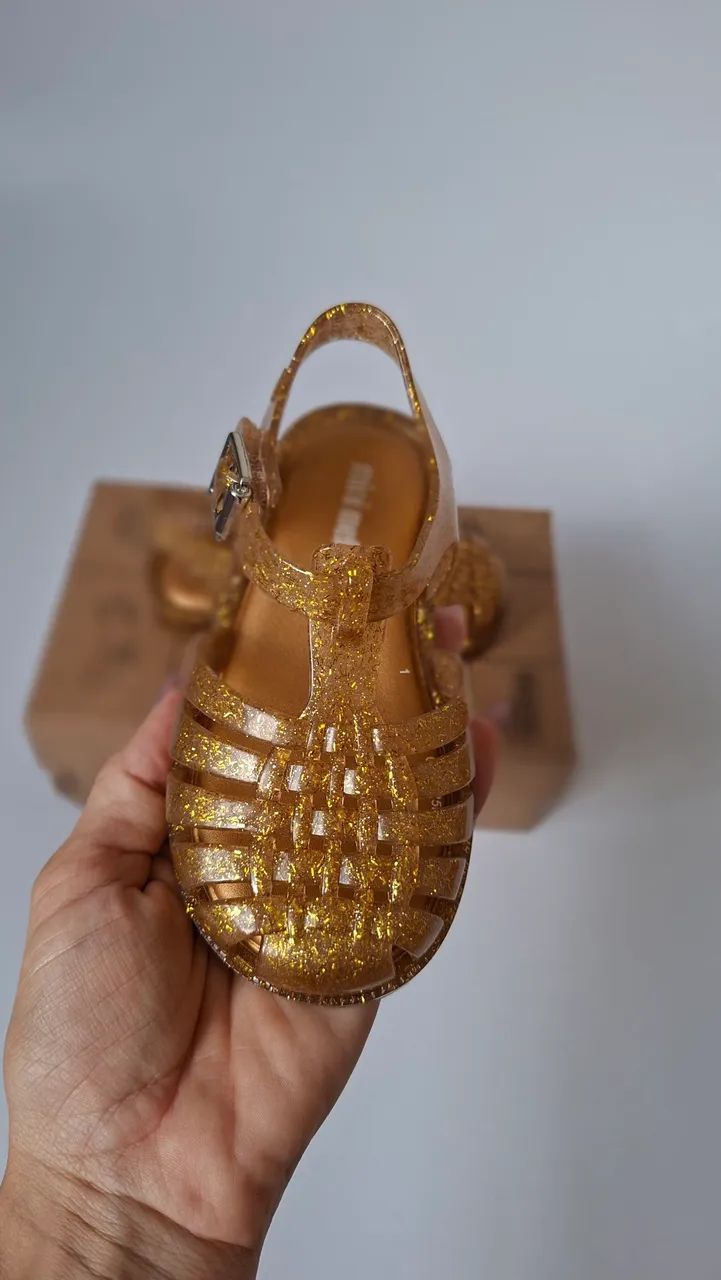 Novo Mini Melissa Possesion Dourado Glitter Numeração 20/21