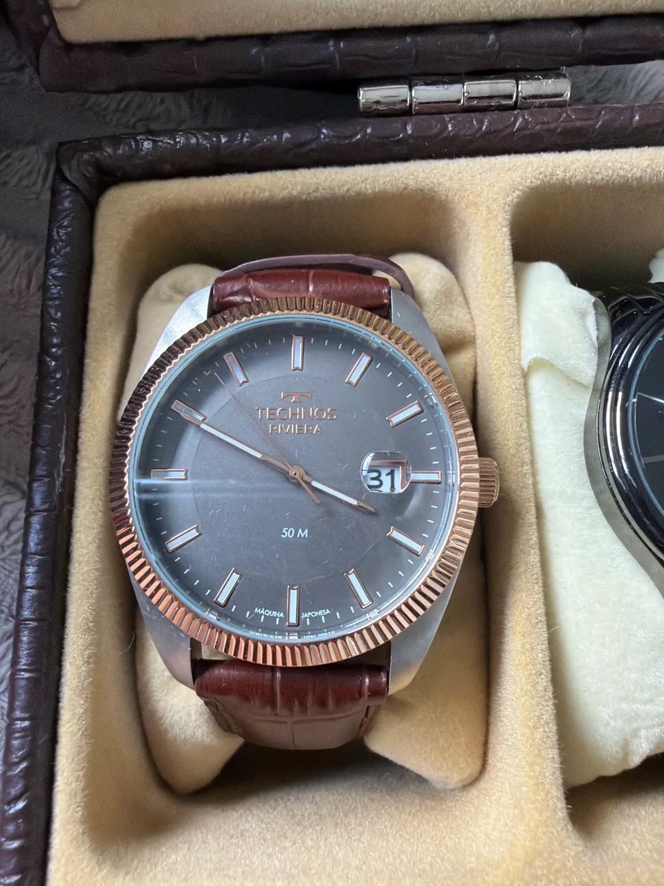 Relógio technos riviera pulseira em couro 