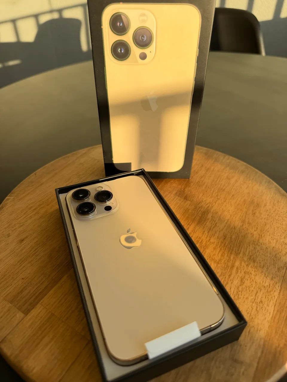 iPhone 13 PRO 256GB Gold - Celulares e Smartphones - Ipiranga, São