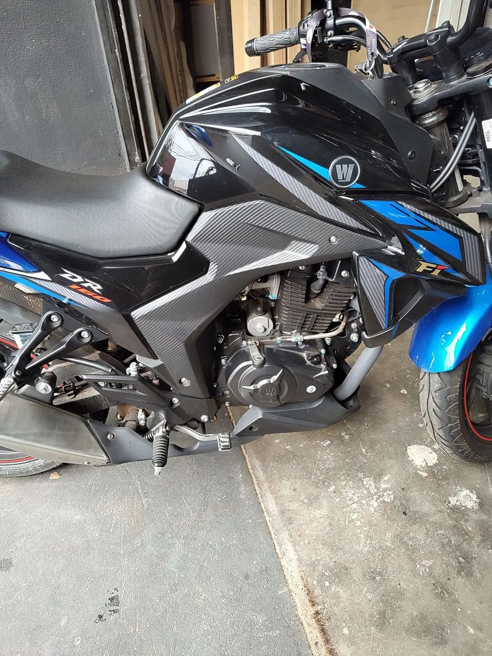 Moto nova com 4000km - Foto 4