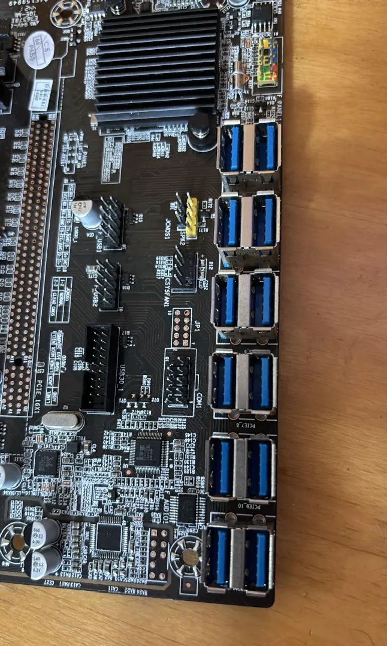 Placa-Mãe de Mineração B250C BTC com CPU G3930 + Coler+ 8GB RAM - Pronta  para Minerar! - Peças de Hardware - Setor de Habitações Individuais Norte,  Brasília 1469668876 | OLX