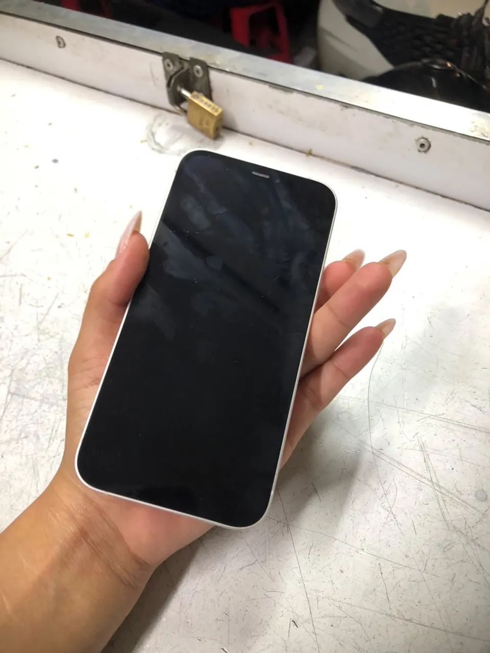 IPHONE 12 - Foto 3