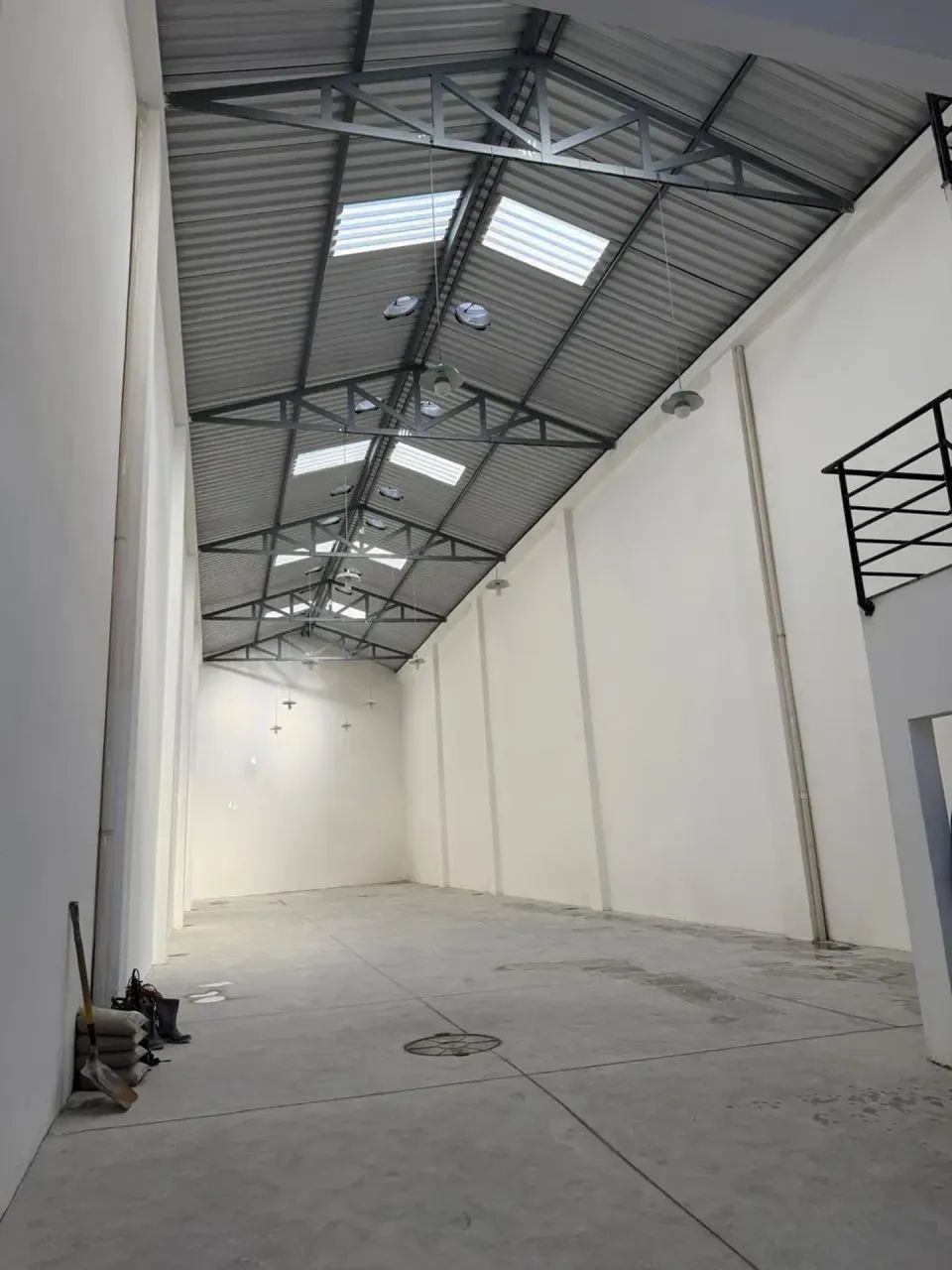 Ramos - Galpão 500² Todo Reformado - Foto 4