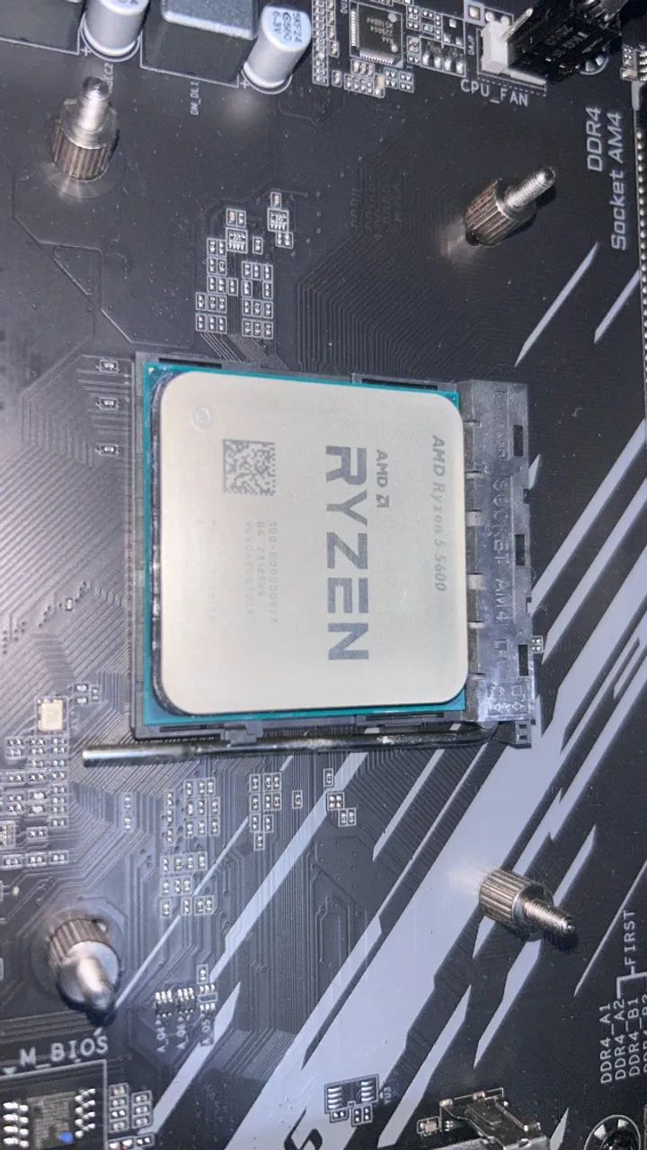 Processador Ryzen 5 5600 3.5GHz (TURBO 4.4GHz) 32MB CACHE AM4