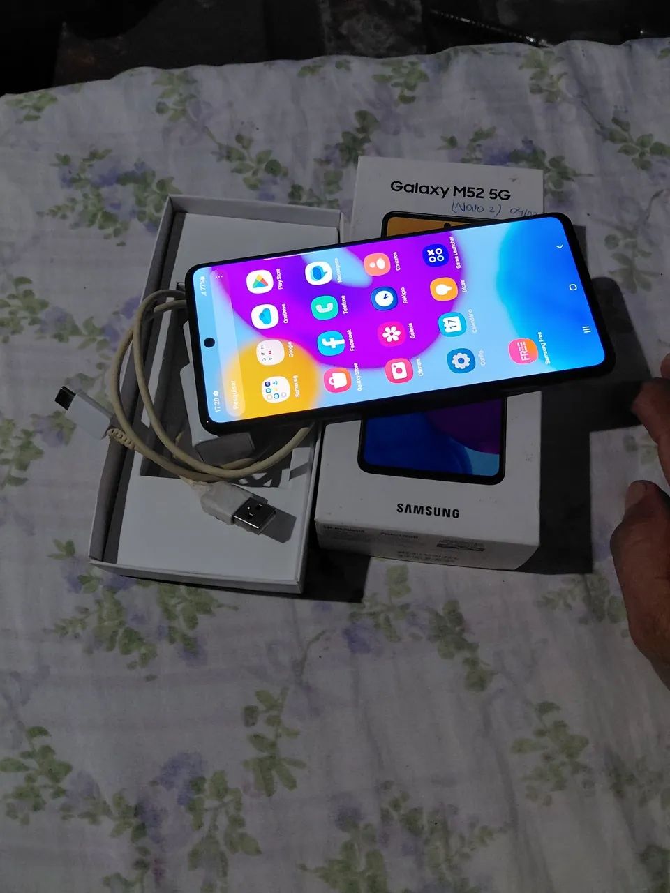 Samsung m52