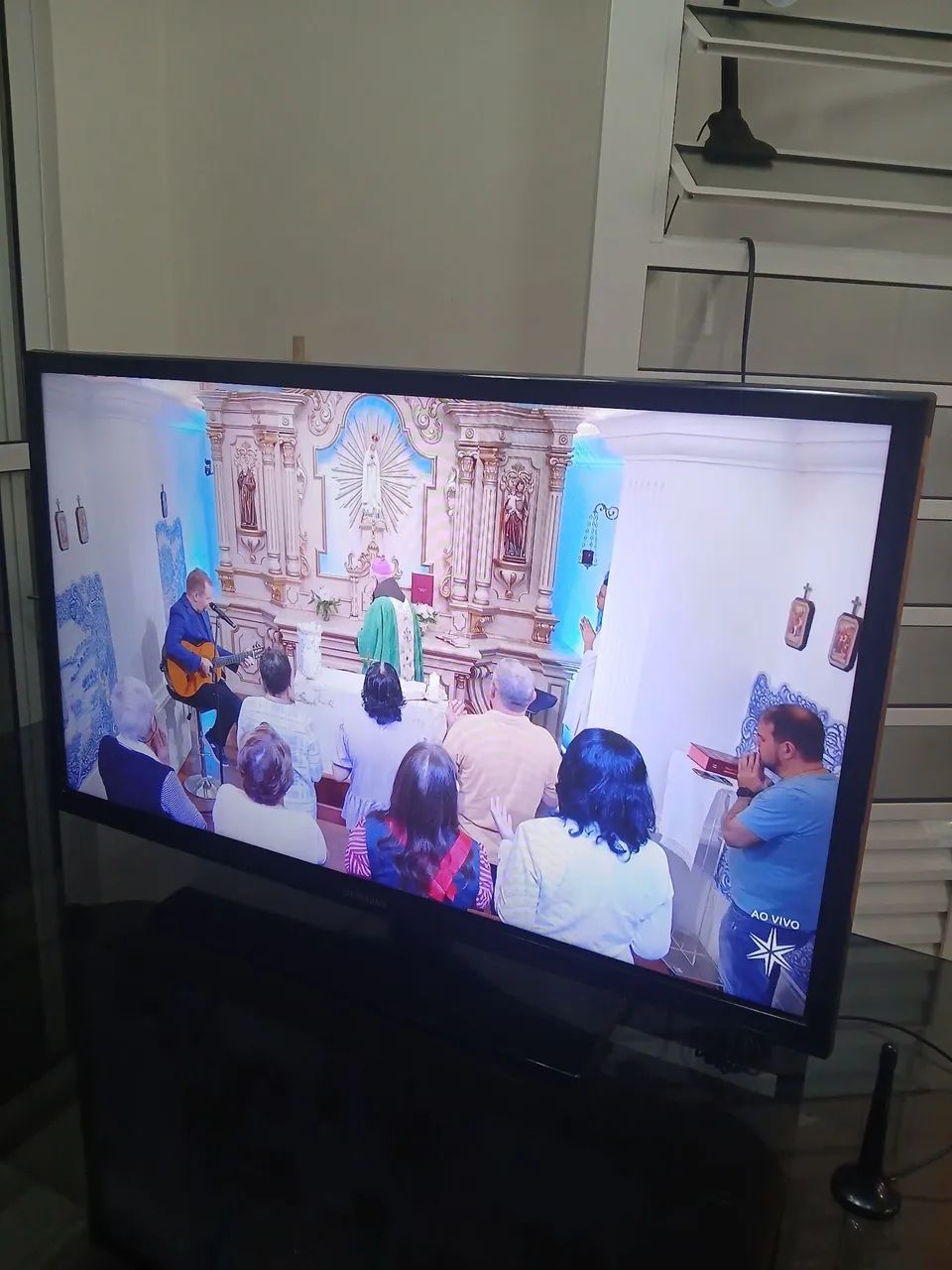 Tv sansung 32 digital com pezinho controle  - Foto 2