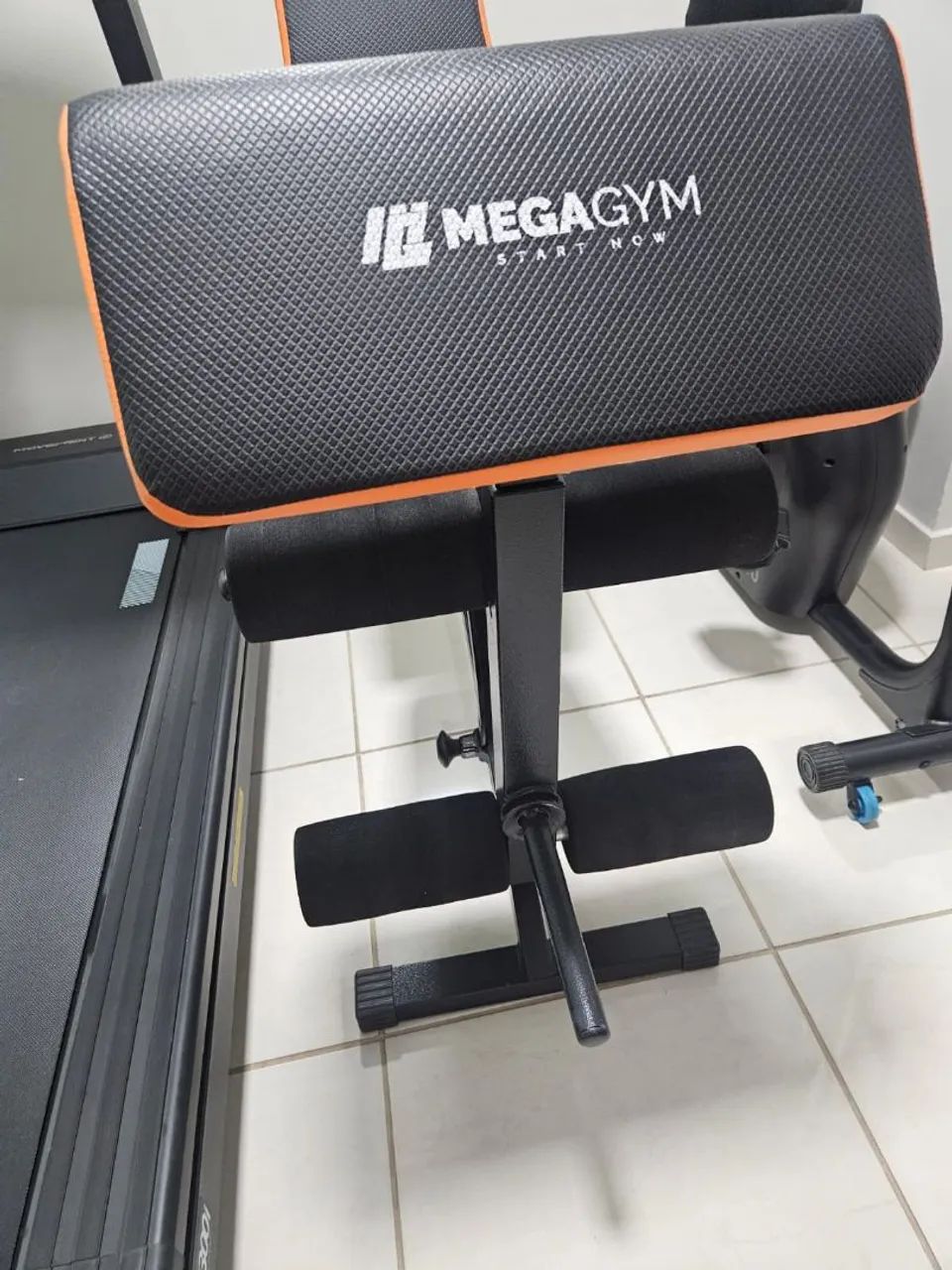 Banqueta Completa Megagym 10x1 Com Scott/cadeira Flexora - Foto 6