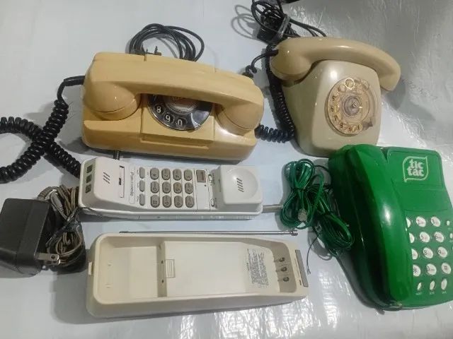 Telefones antigos