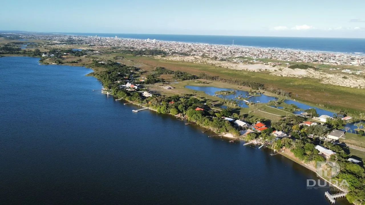 Terreno à venda em Balneário Rincão