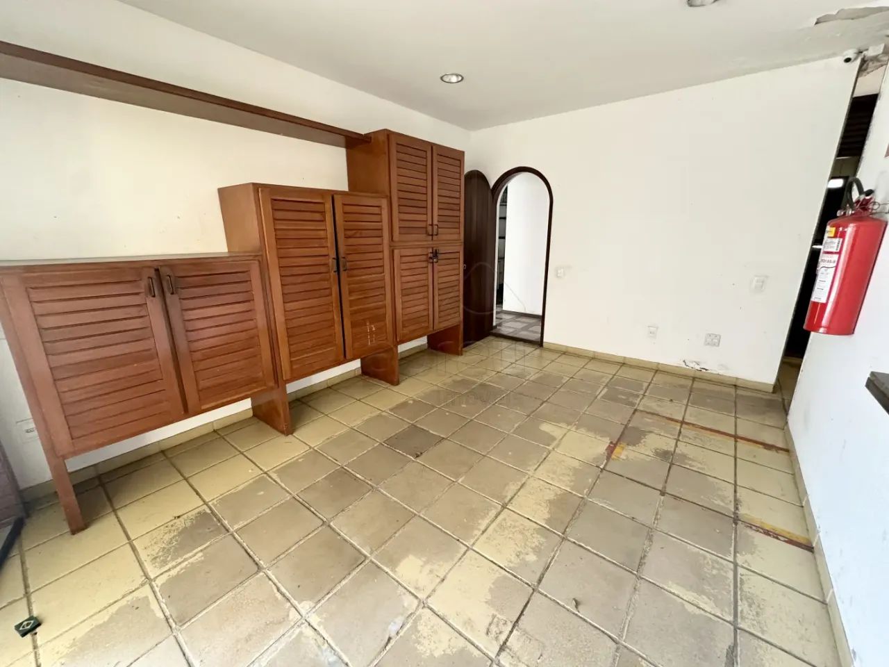 Prédio Comercial Moderno e Estratégico - Foto 5