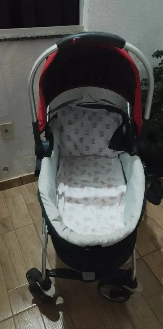 Kit carrinho e bebê conforto - Foto 4