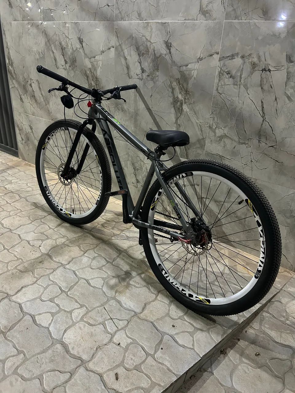 Vendo bicicleta absolute Nero 5 montada para grau  - Foto 5