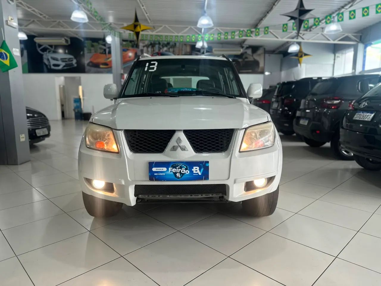 Mitsubishi Pajero Pajero TR4 2.0 Flex 16V 4X2 Aut. 2013