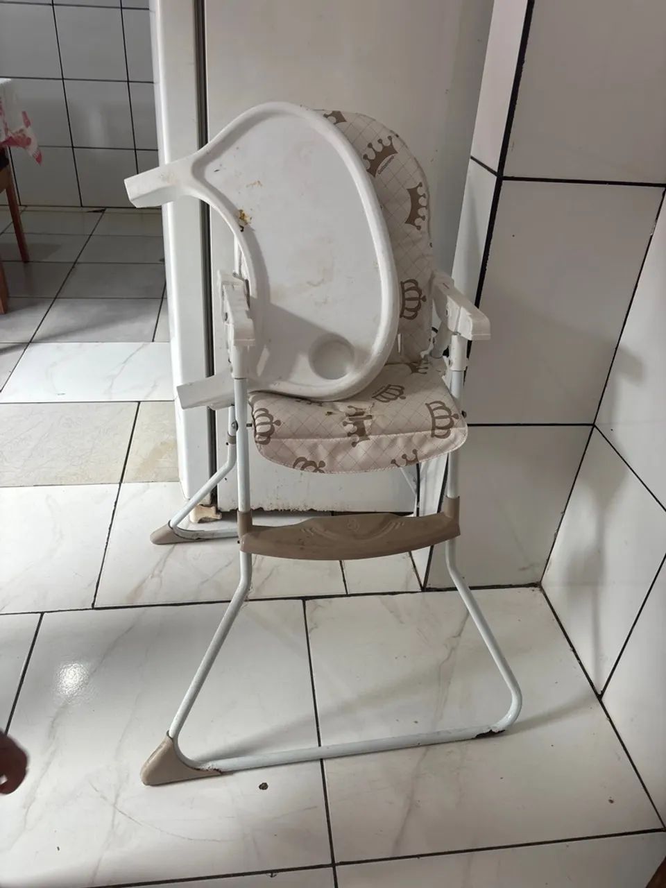 Cadeirinha de alimentação 