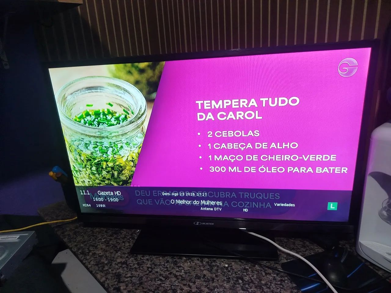 TV Buster 39 polegadas funcionando normalmente tudo ok não  - Foto 5