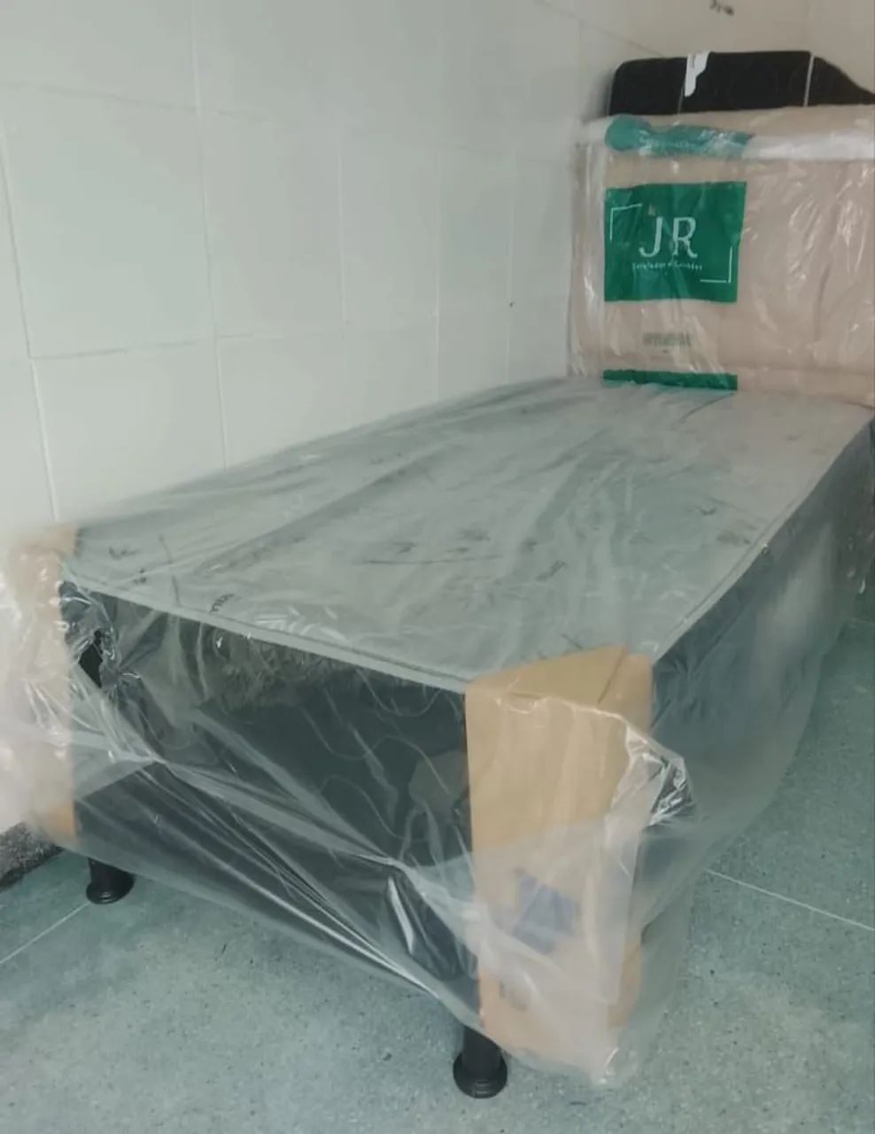 CAMA DE SOLTEIRO 