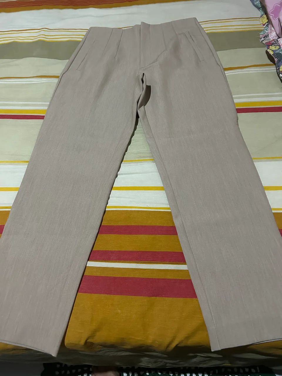 Calça feminina 