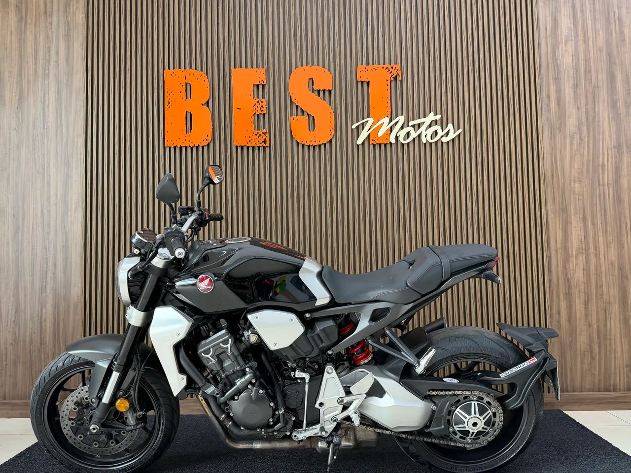 CB 1000 R - Foto 2
