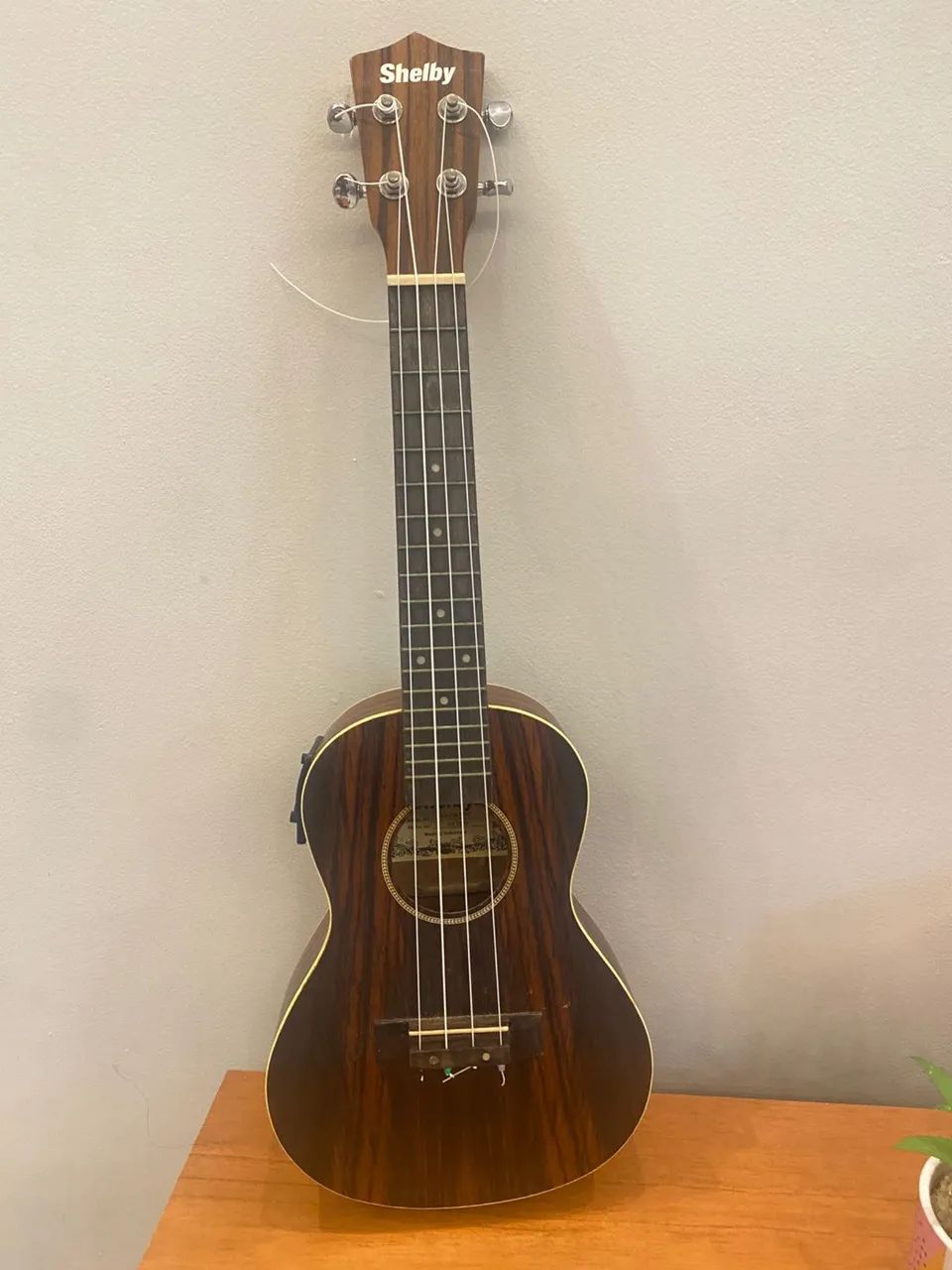 Ukulele SU 23R - Foto 3