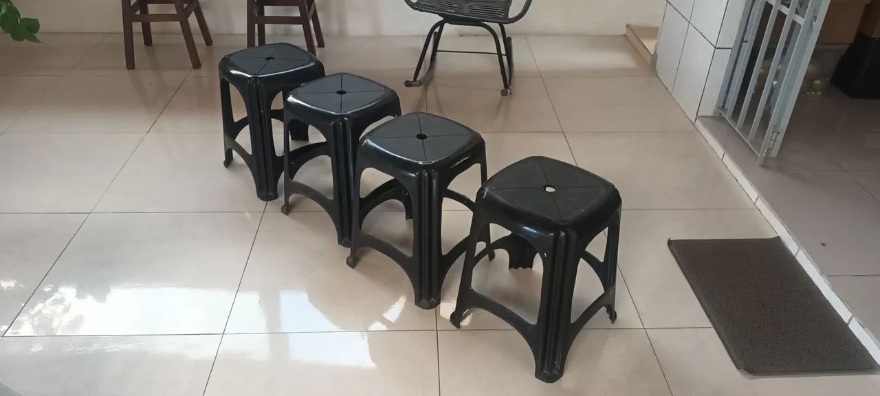 BANCO DE PLÁSTICO TRAMOTINA - Foto 2