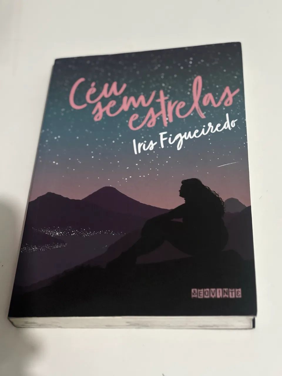 Livro Céu sem estrelas - Foto 4