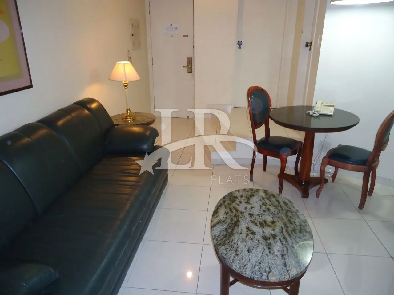 LR Flats apartamentos e studios - Flat 1 quarto, 50m² com lavanderia para alugar na Bela V - Foto 2