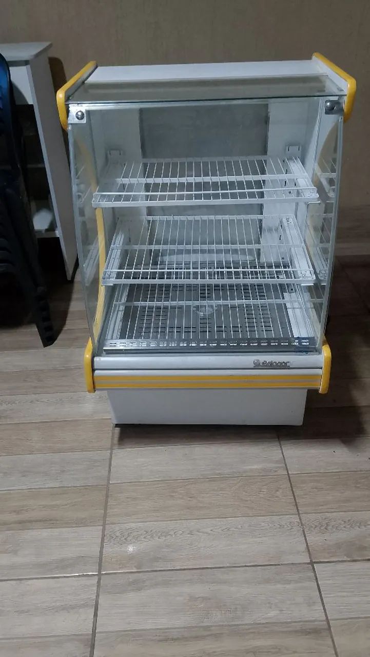 Vendo Estufa Quente gelopar Excelente  - Foto 2