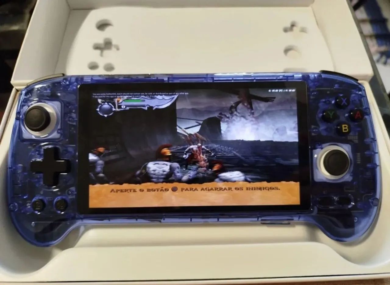 Anbernic rg556 com 2000 jogos - Foto 2