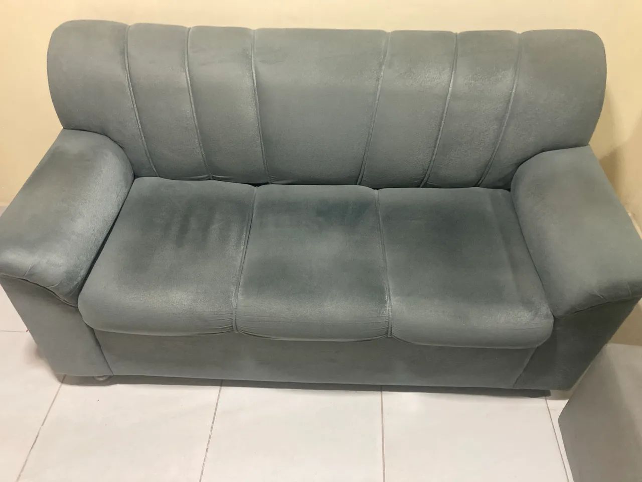 Sofá 3 lugares  - Foto 2