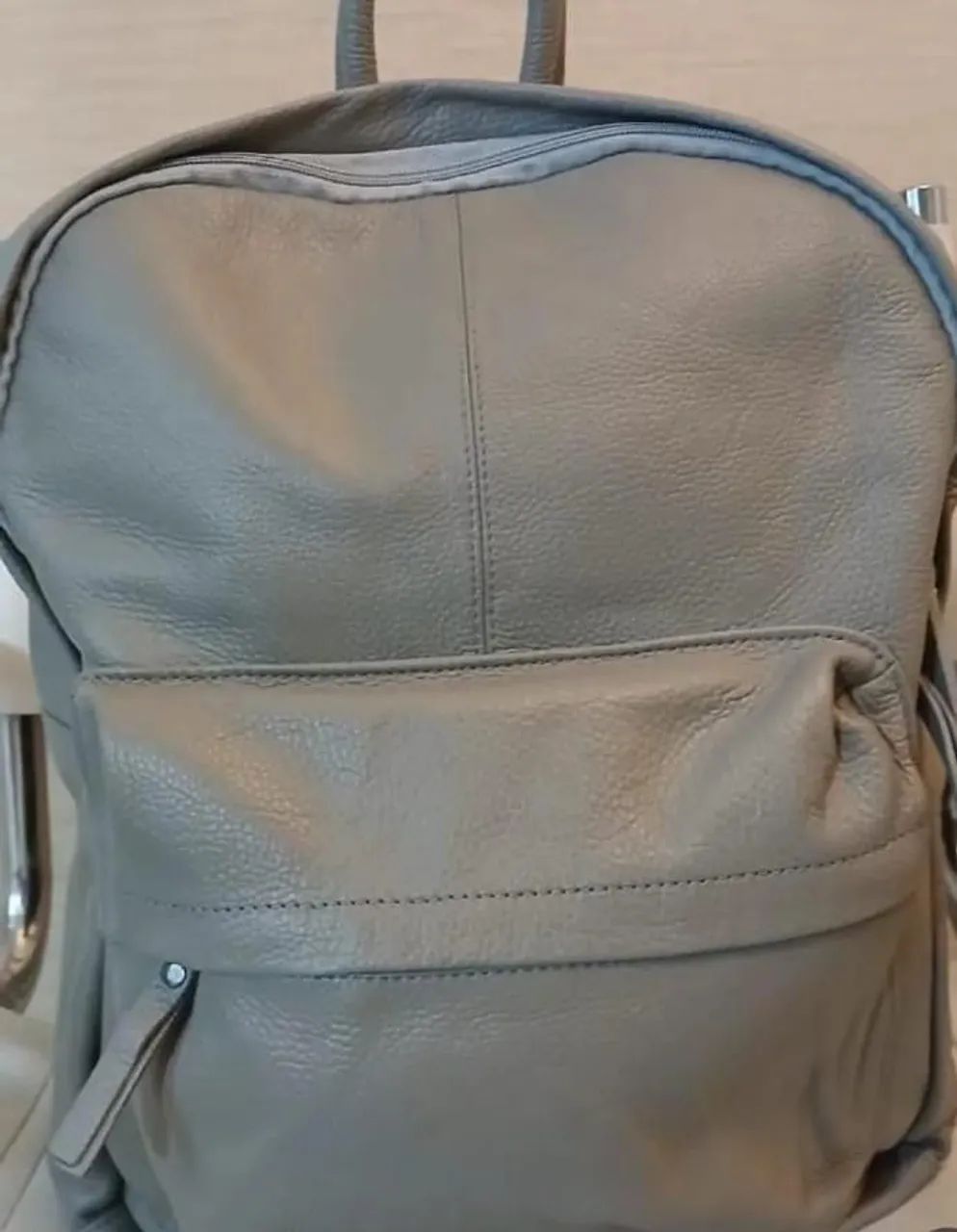 Mochila em couro legítimo 