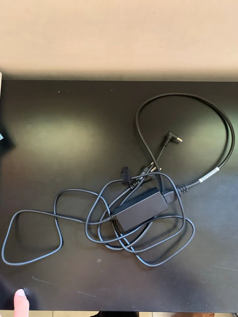 Notebook Samsung ligando normal ( só está lento )