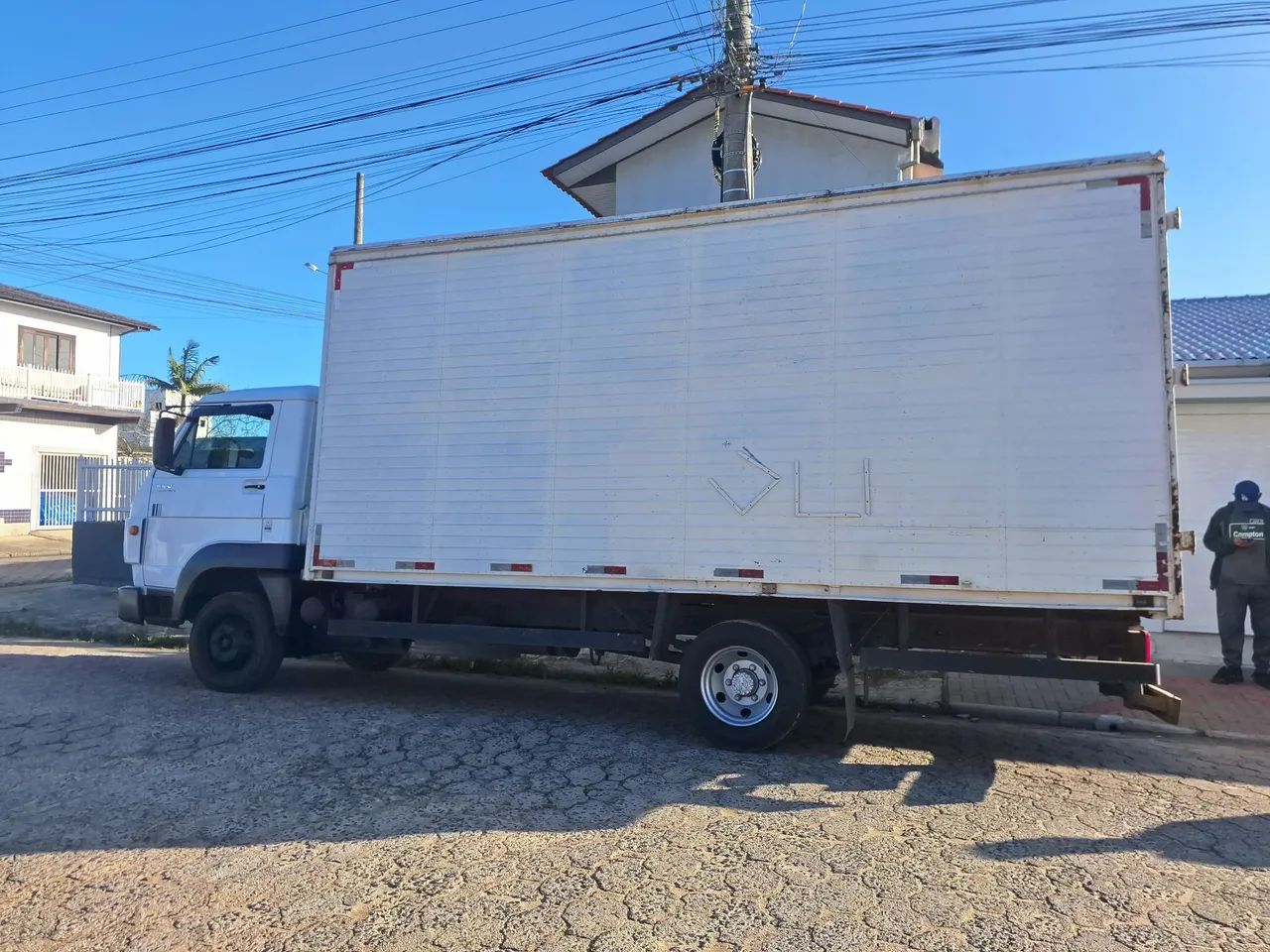 Caminhao delivery 8160 - Foto 2