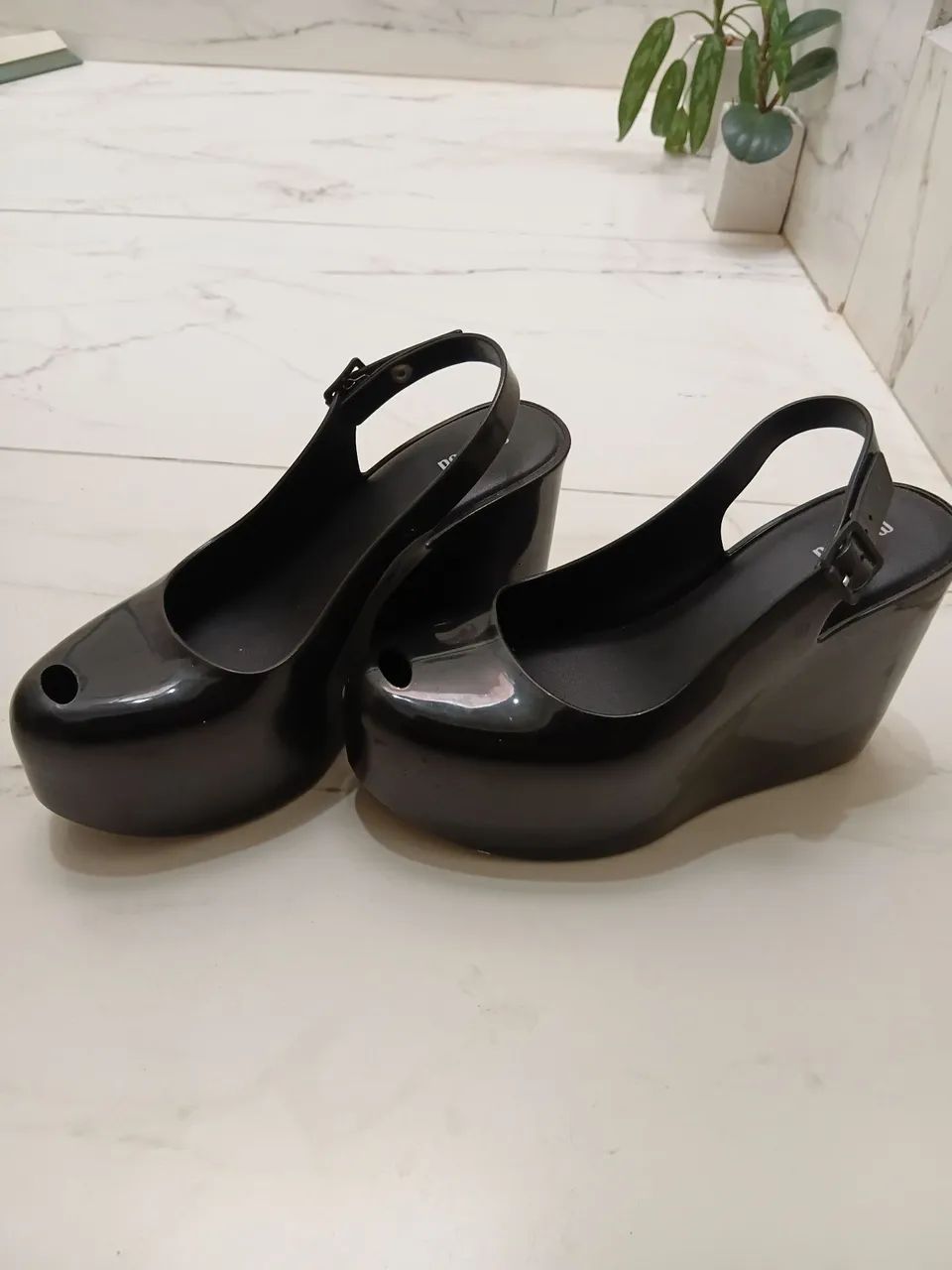 Melissa Groove Edge 37