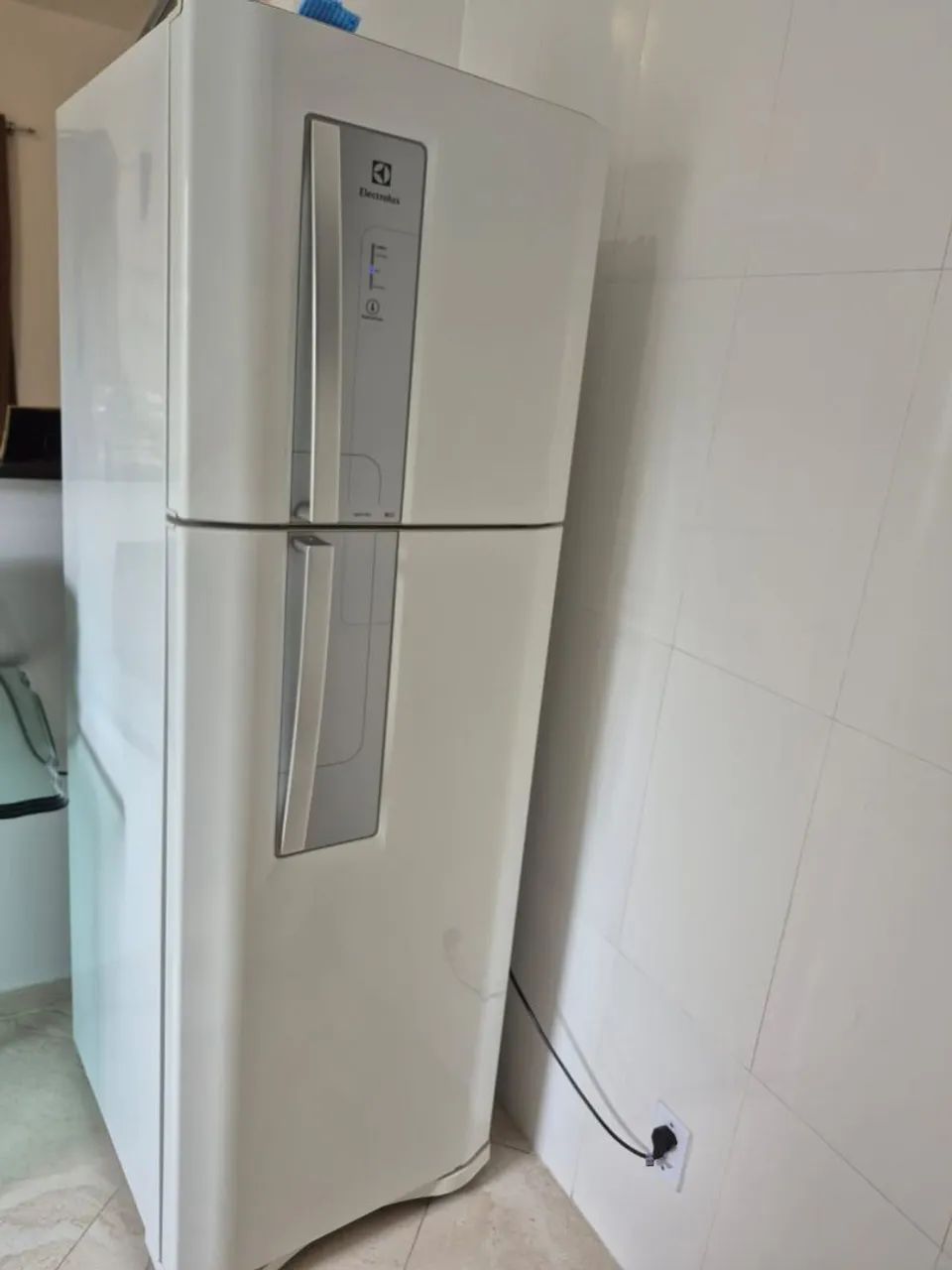 Geladeira Eletrolux  380 litros - Foto 2