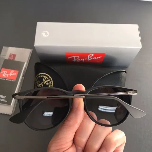 óculos de sol ray ban erika black  - Foto 4