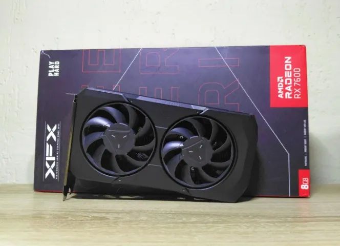 AMD Radeon RX 7600 8GB XFX - Seminova com caixa